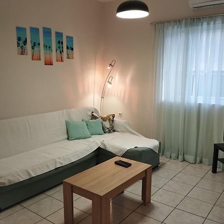 Modern Apartment In Kalamata Exterior foto