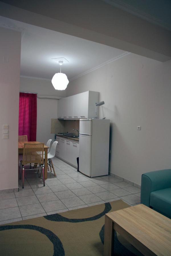 Modern Apartment In Kalamata Exterior foto